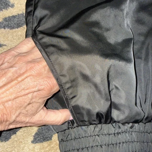 NWT Women's Forever 21 Black Track Pants with Zipper Cargo Pockets Sz Med 5538 - Picture 6 of 7
